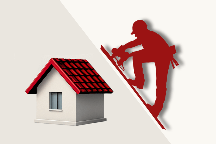 Çatı Ustası çatıda bişeyler yapıyor.