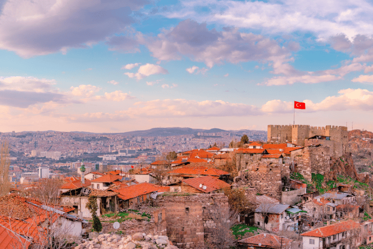 Ankara’da beşik ve kırma çatılar, kış koşullarına uygun sistemler